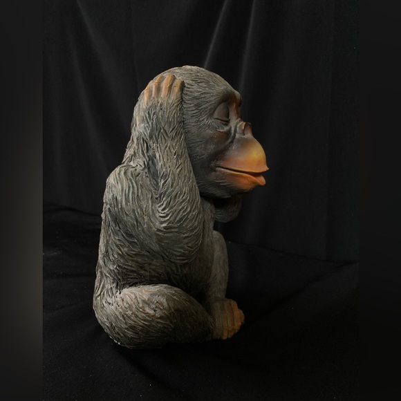 Hear No Evil! Large Resin Monkey 🙉🙉🙉 - Picture 4 of 5